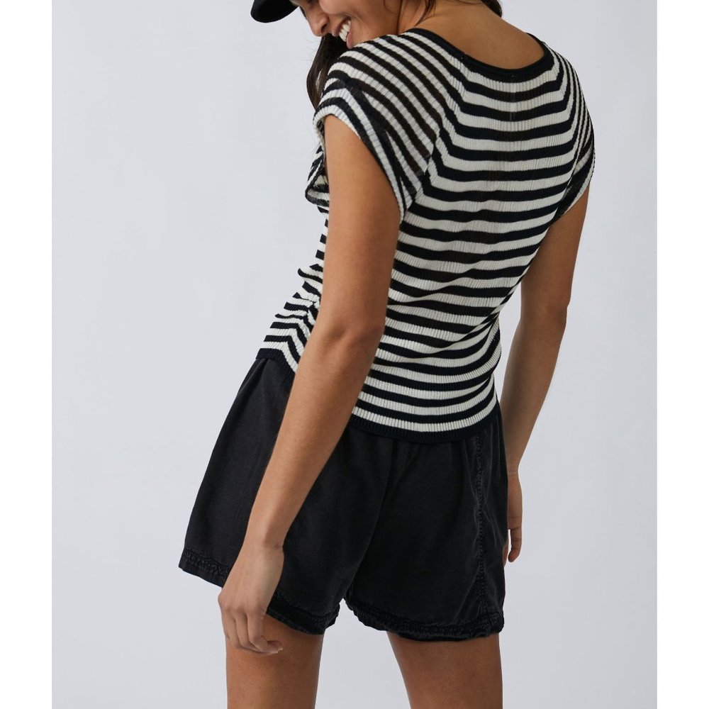 🎉LAST CHANCE🎉 FREE PEOPLE Slinky Baby Tee / Black Gardenia Combo - Picture 5 of 8